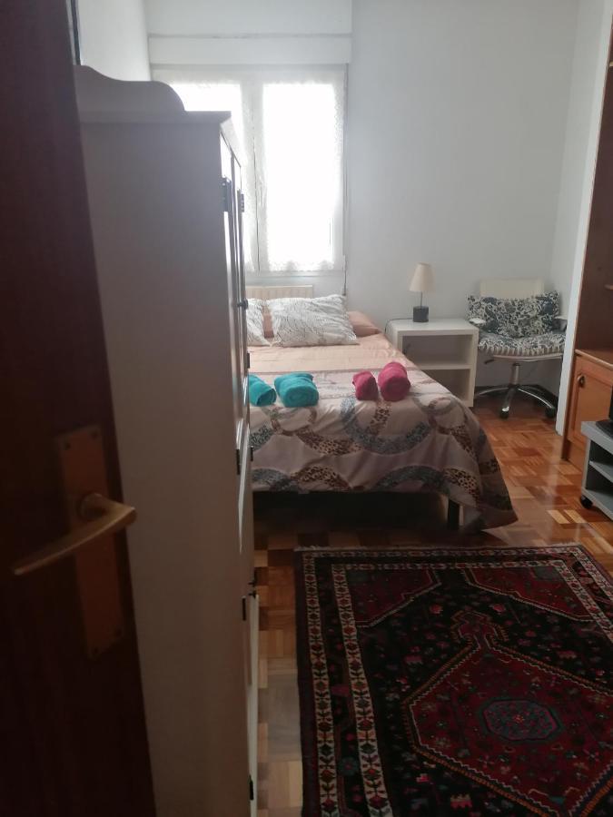 Appartement Alojamiento Nedymar à Oviede Extérieur photo